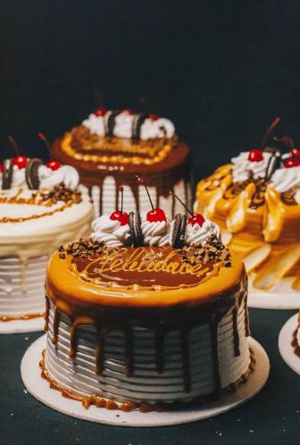 Pastel Gemiana Cakes — Felicidades